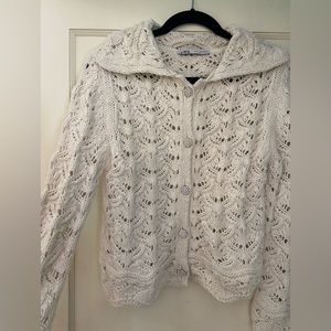ZARA KNIT SWEATER/cardigan Small